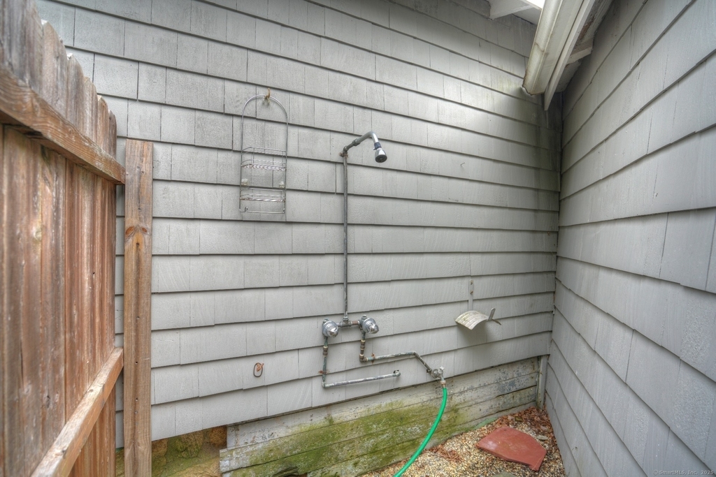 80 Noyes Avenue - Photo 20