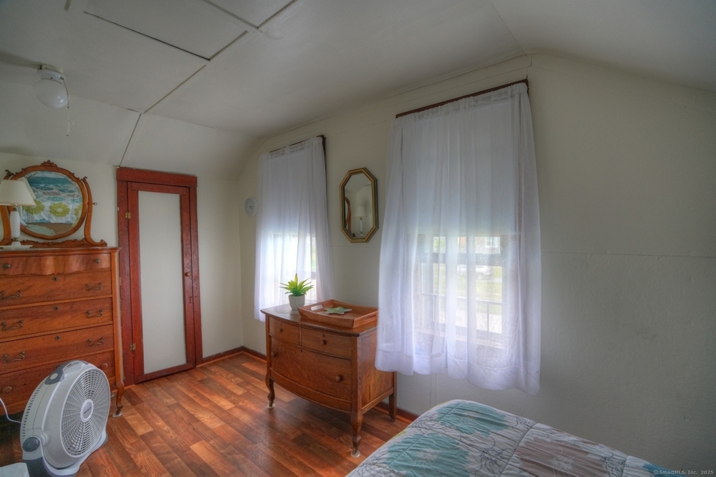 80 Noyes Avenue - Photo 16