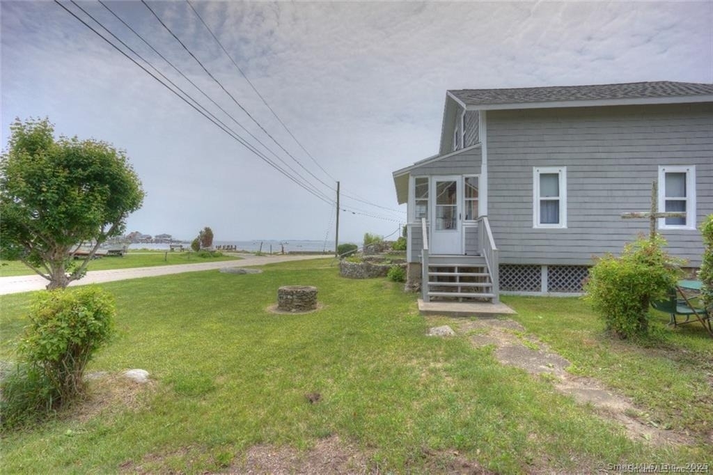 80 Noyes Avenue - Photo 1