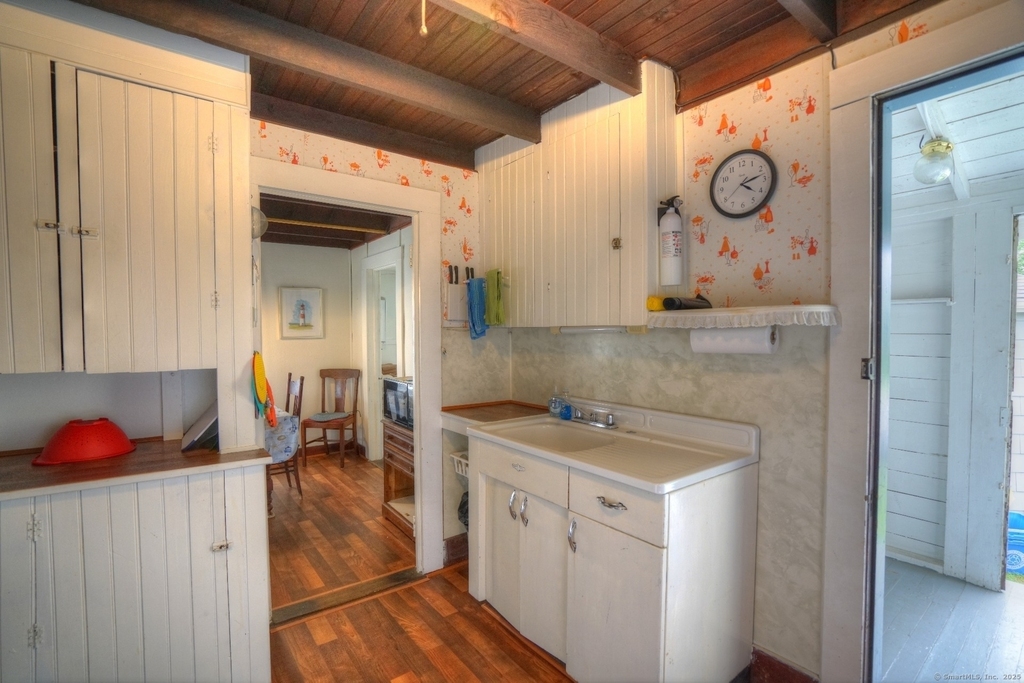 80 Noyes Avenue - Photo 14