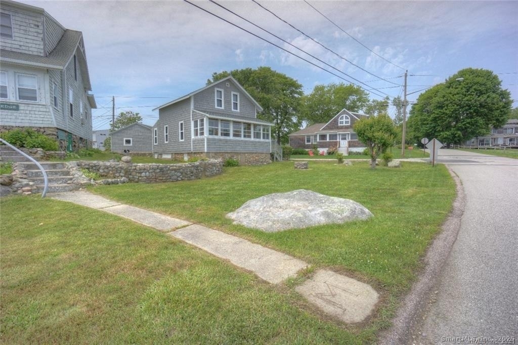 80 Noyes Avenue - Photo 2