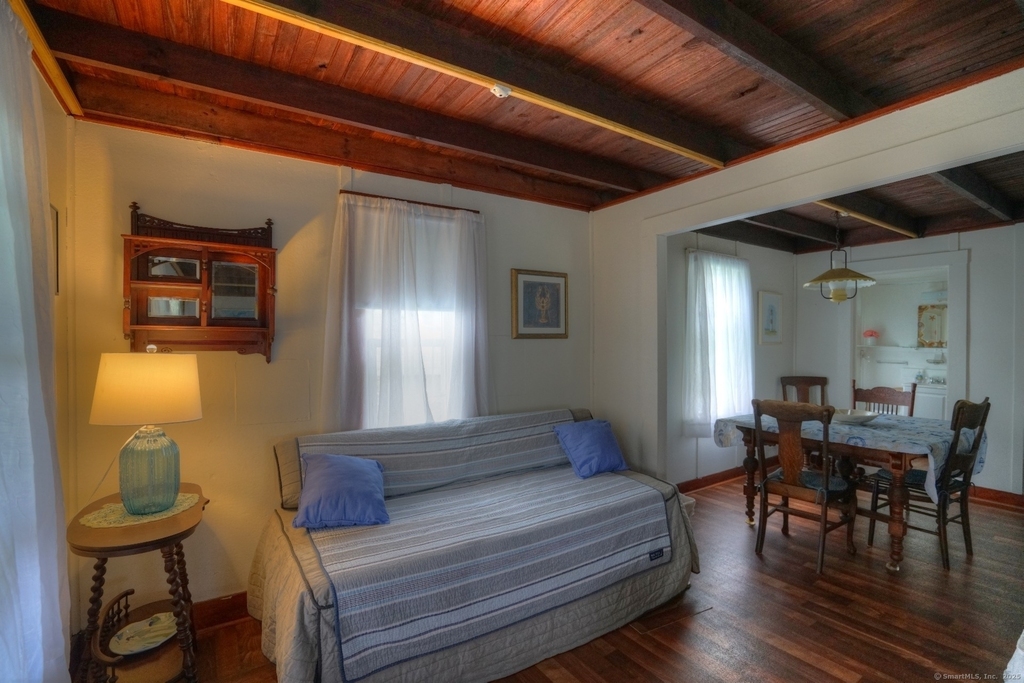 80 Noyes Avenue - Photo 9