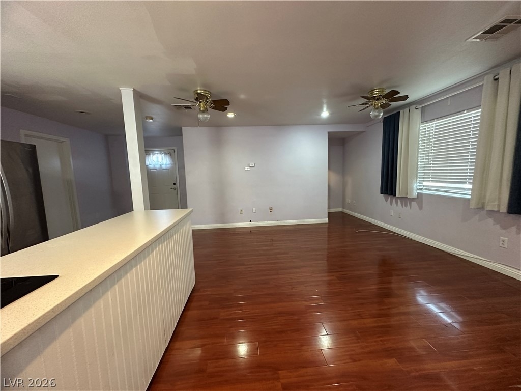 1709 Shadow Mountain Place - Photo 2