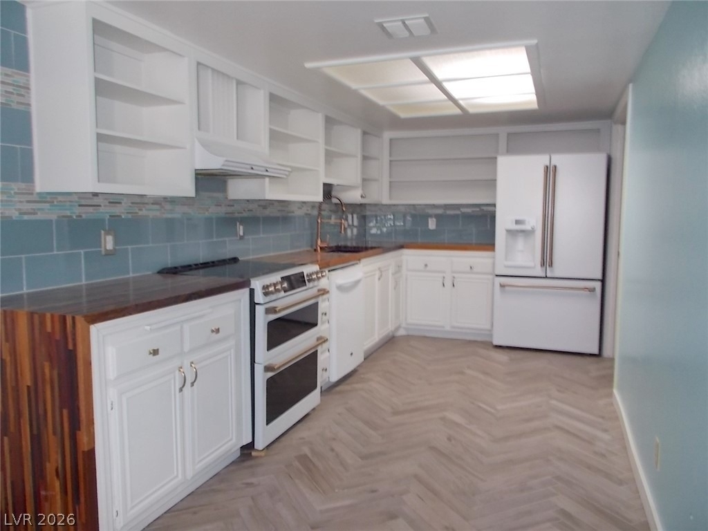 687 Marina Drive - Photo 7