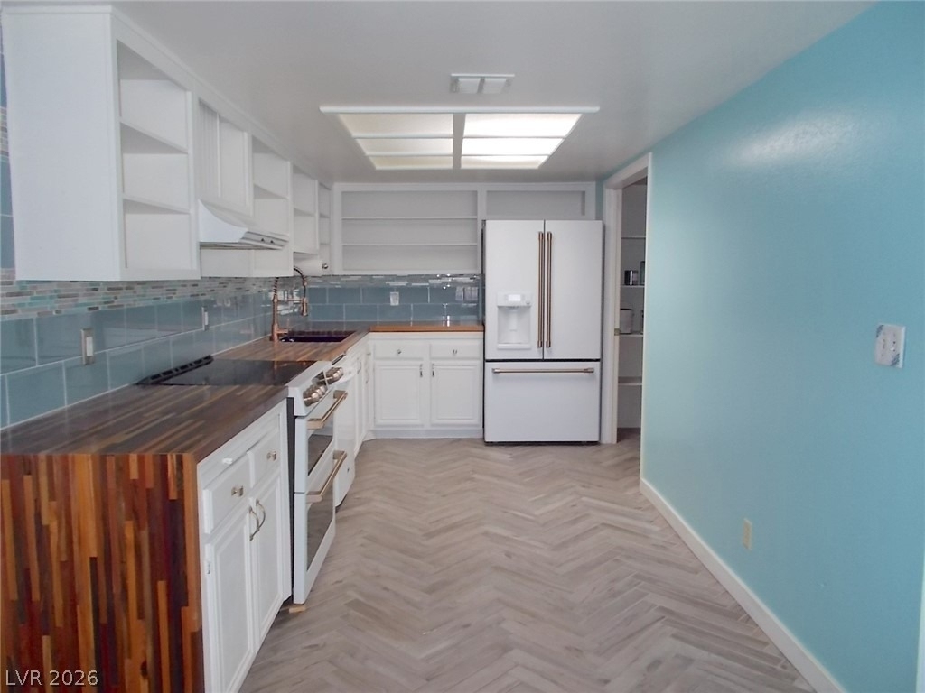 687 Marina Drive - Photo 6