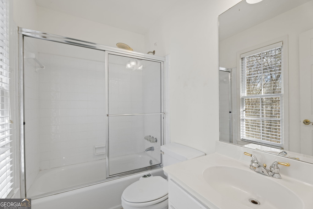 3535 Greenshire Court - Photo 16