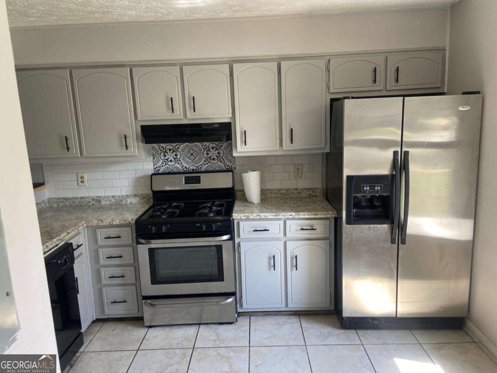 8238 Canyon Forge Drive - Photo 6