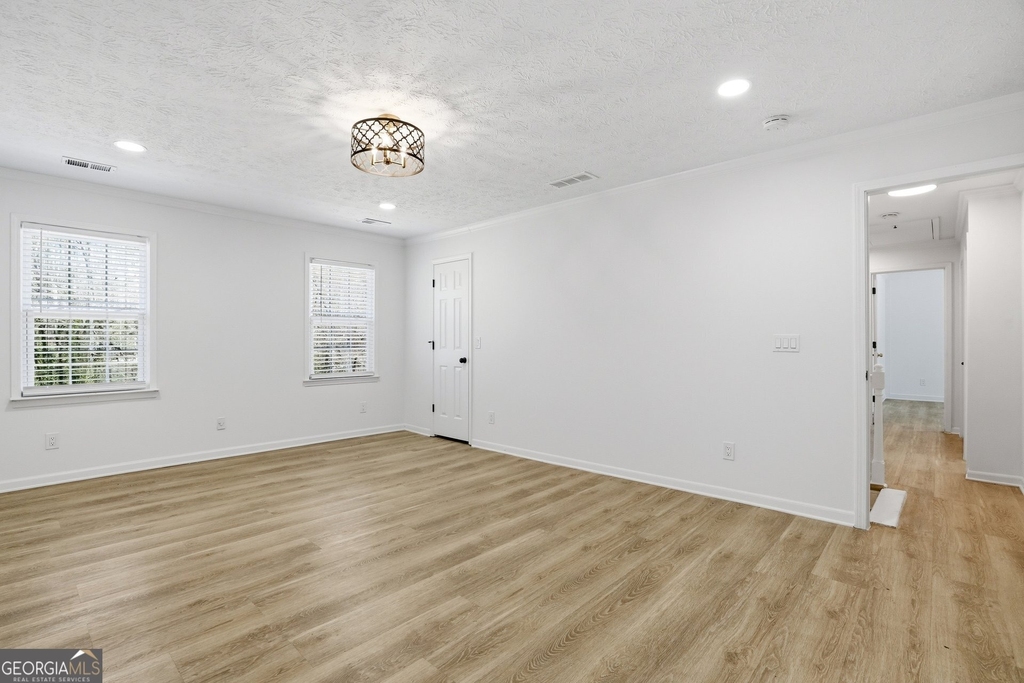 313 Summit Ridge Drive - Photo 11