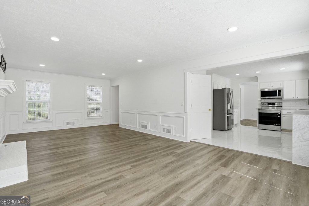 313 Summit Ridge Drive - Photo 5