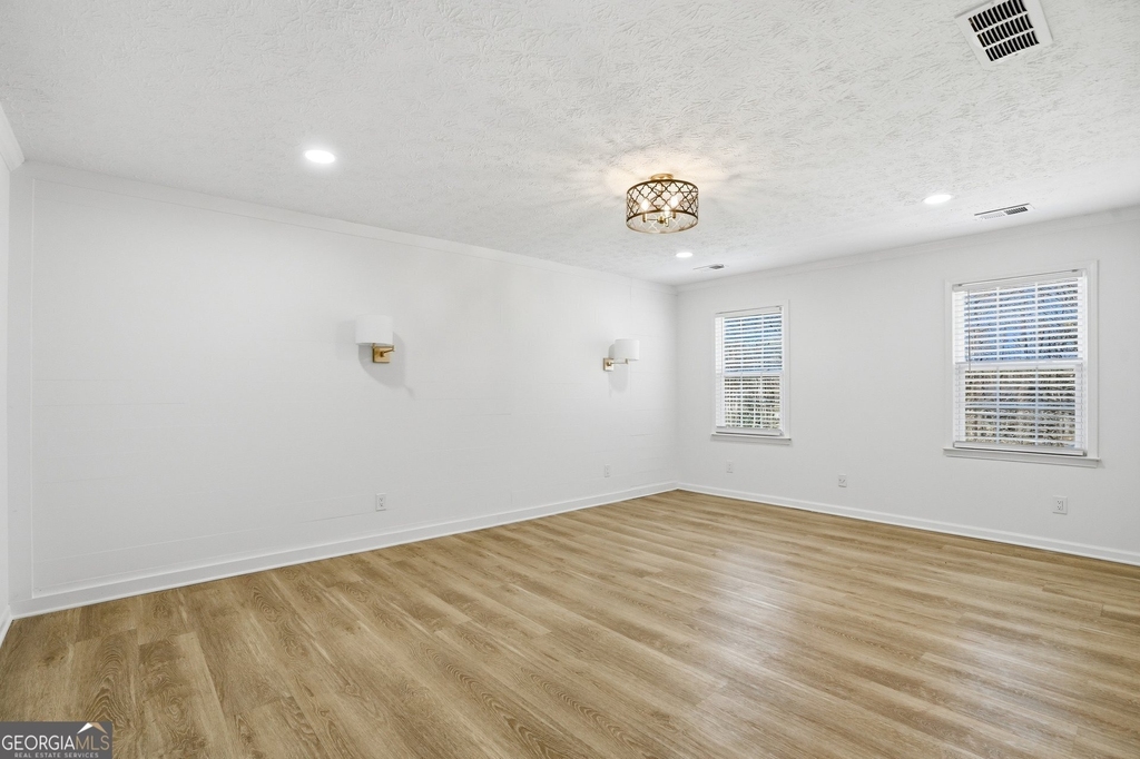313 Summit Ridge Drive - Photo 10