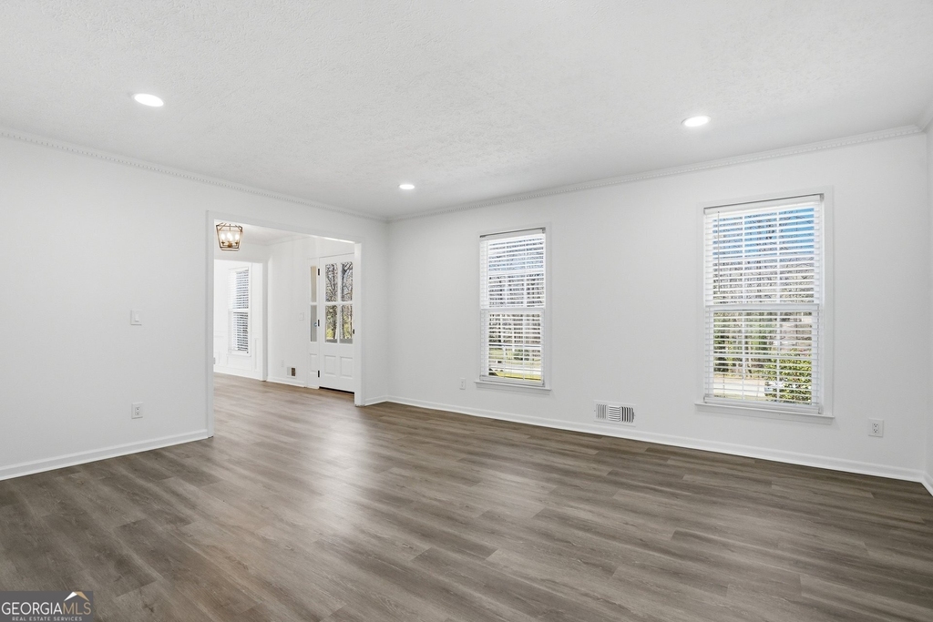 313 Summit Ridge Drive - Photo 2