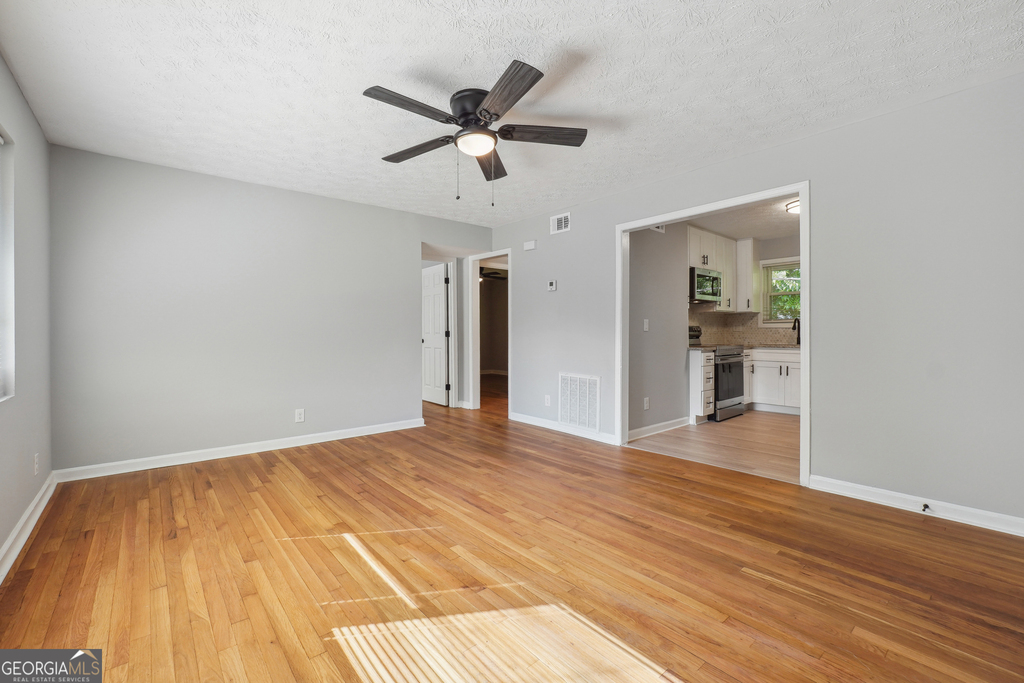 169 Constitution Boulevard - Photo 3
