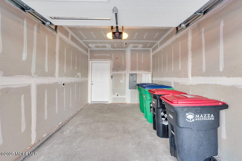 201 Sunset Avenue - Photo 19