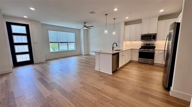 2546 Campden Mews - Photo 6