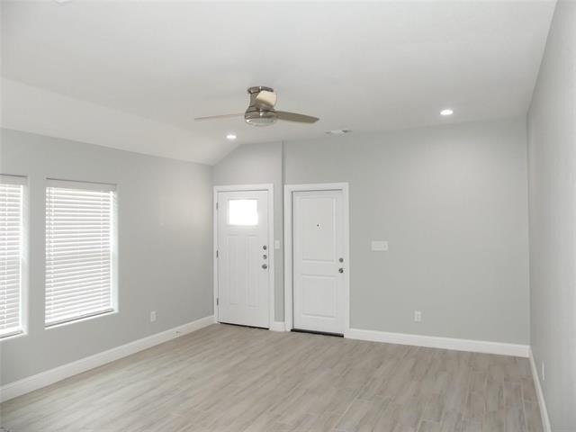 608 E College Street - Photo 2