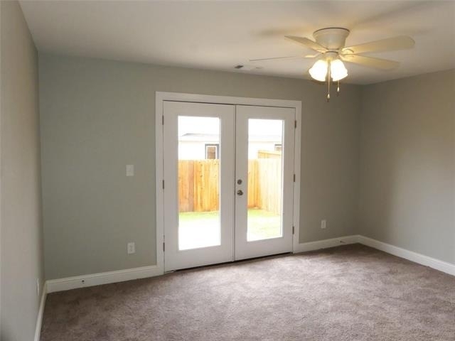 608 E College Street - Photo 9
