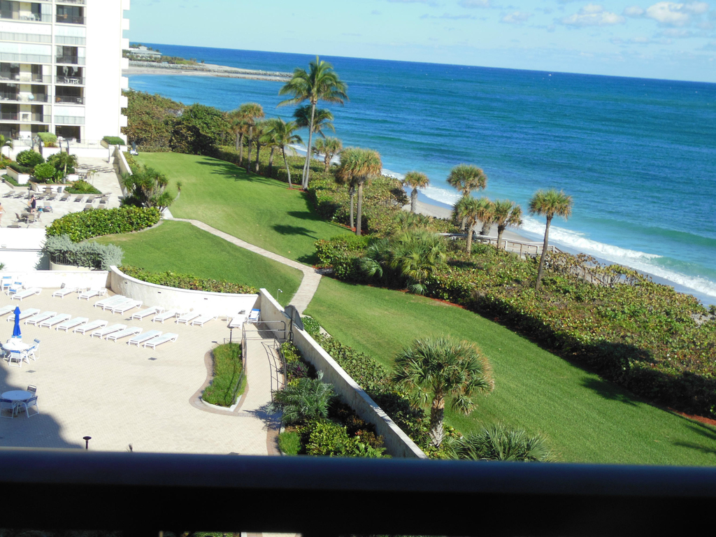 300 Ocean Trail Way - Photo 0