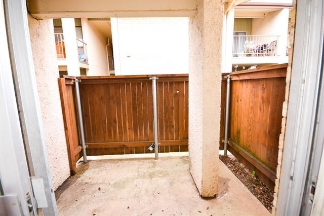 12816 Midway Road - Photo 11