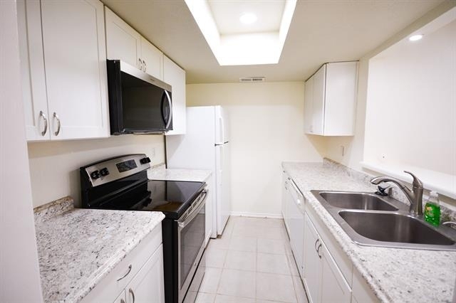 12816 Midway Road - Photo 6
