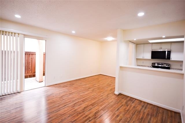 12816 Midway Road - Photo 8