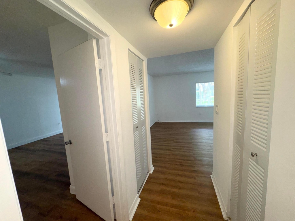 701 N Pine Island Road - Photo 6