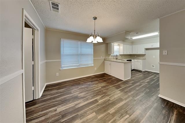 7609 Kimberly Court - Photo 9
