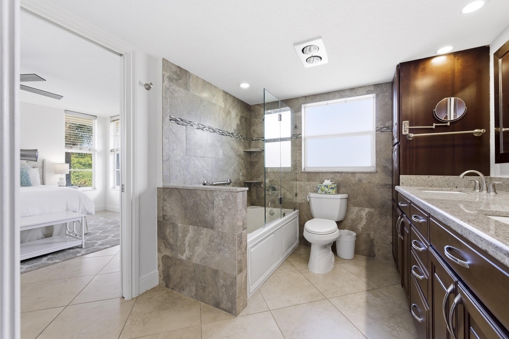 3000 Ne 48th Court - Photo 15