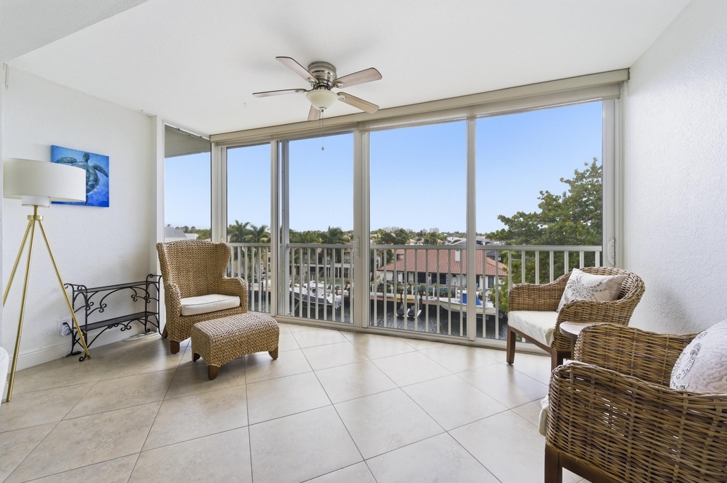 3000 Ne 48th Court - Photo 9