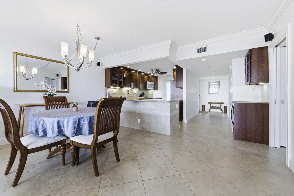 3000 Ne 48th Court - Photo 8