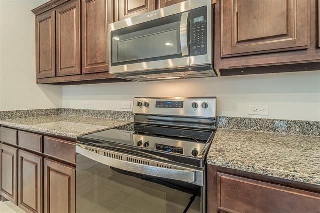 3305 Shortgrass Lane - Photo 6