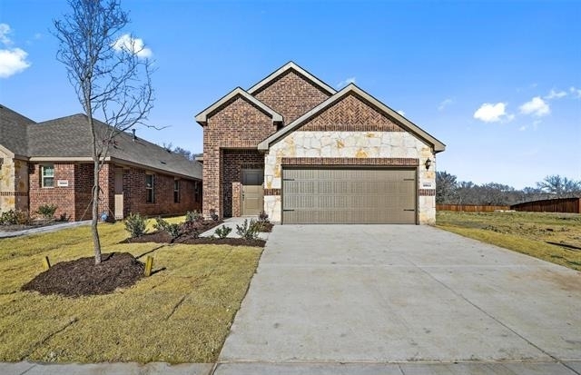 3911 Nature Court - Photo 1