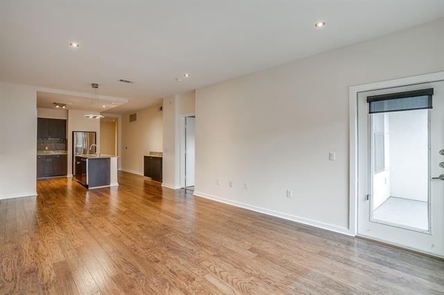 4107 Bowser Avenue - Photo 2
