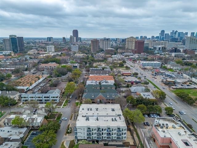 4107 Bowser Avenue - Photo 13