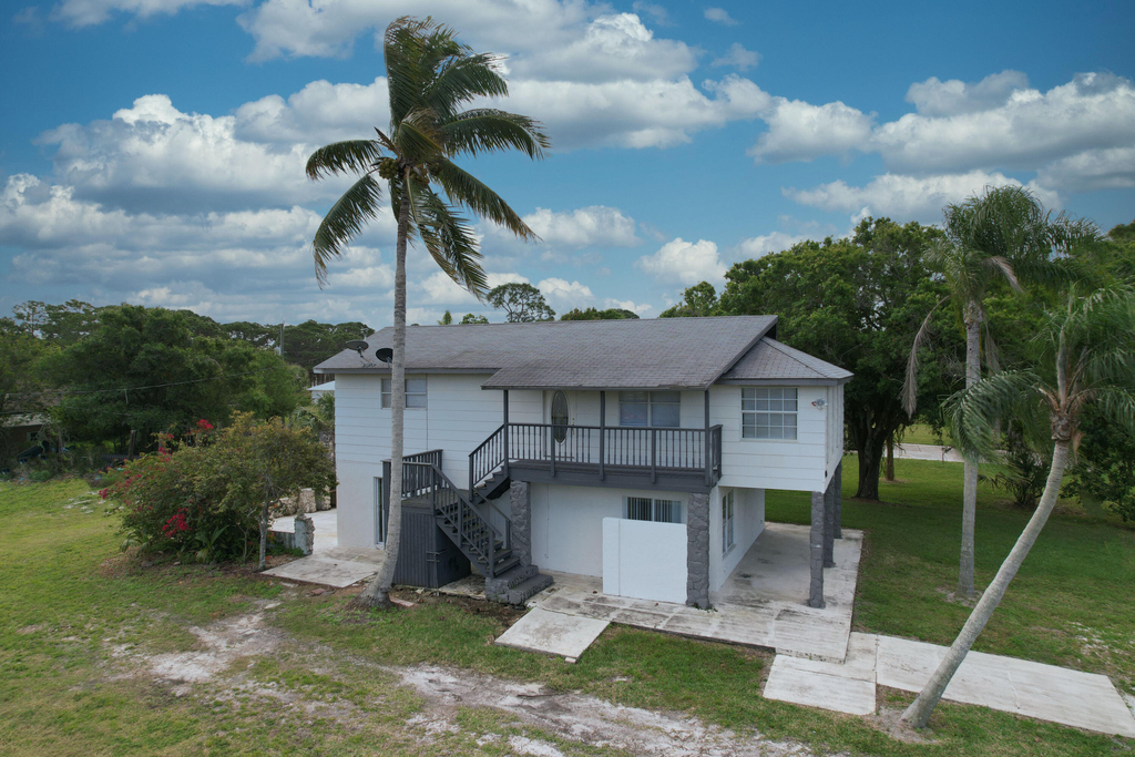 4916 Silver Oak Drive - Photo 1