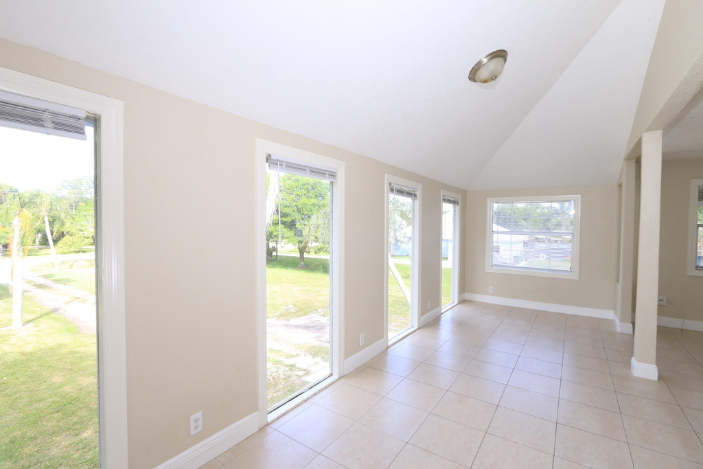 4916 Silver Oak Drive - Photo 20