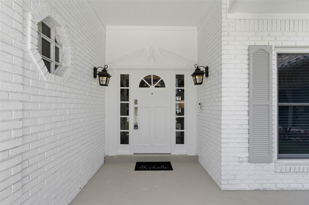 9010 Gardens Glen Circle - Photo 40