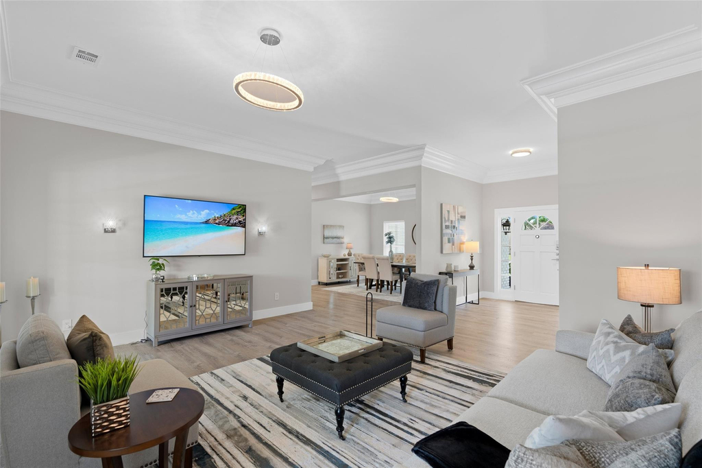 9010 Gardens Glen Circle - Photo 33