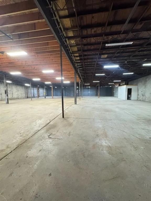 2019 Exchange Avenue - Photo 4