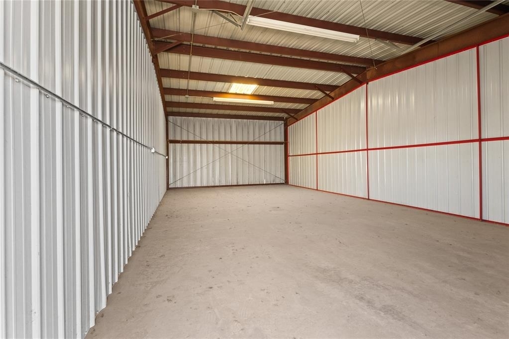 1101 E Loomis Road - Photo 37