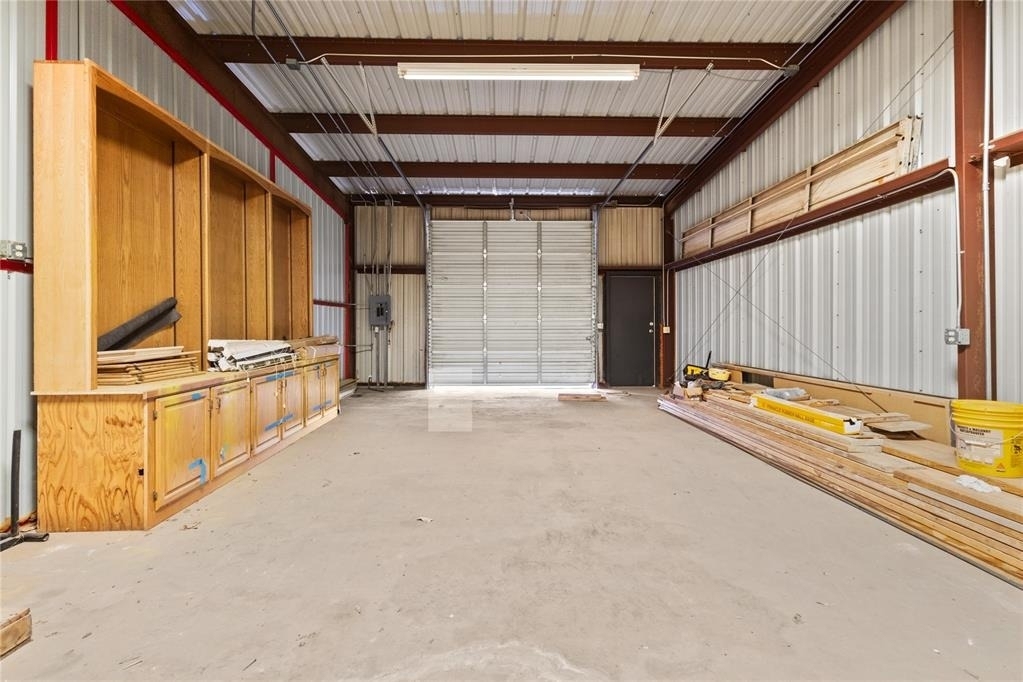 1101 E Loomis Road - Photo 34