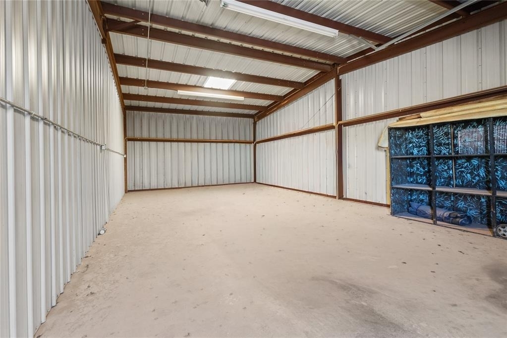1101 E Loomis Road - Photo 39