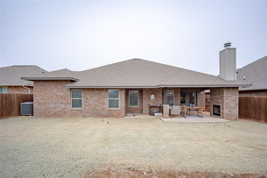 18644 Groveton Boulevard - Photo 33