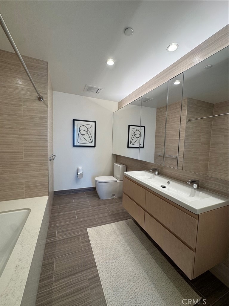 877 Francisco - Photo 6