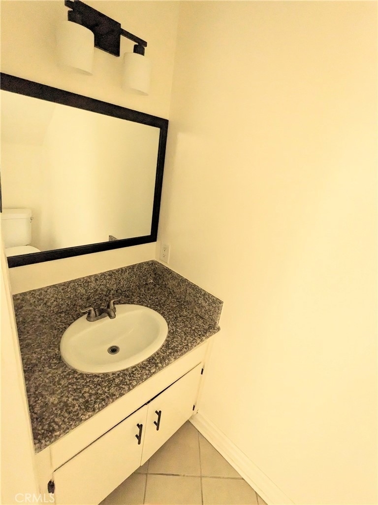 2758 Orange Avenue - Photo 6