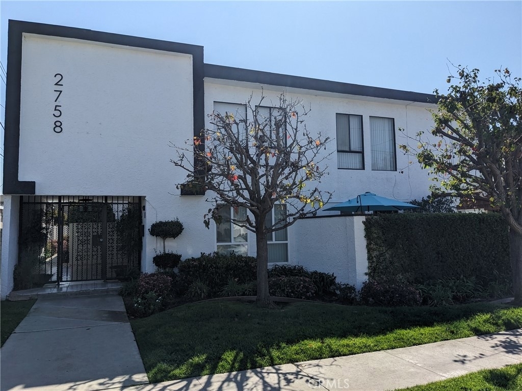 2758 Orange Avenue - Photo 14