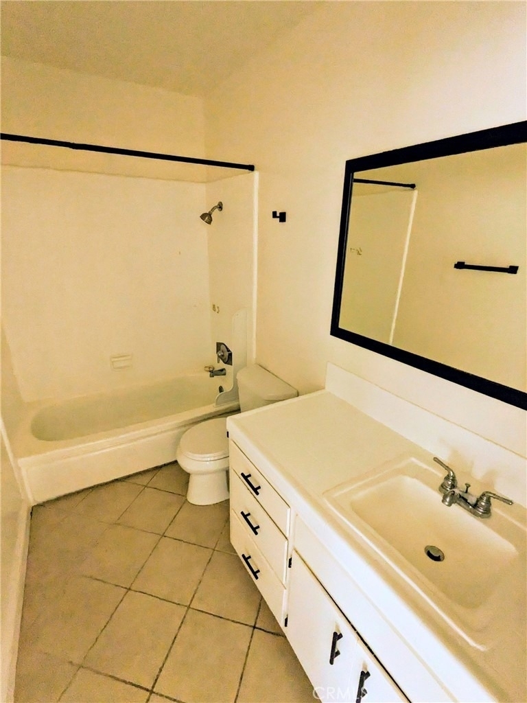 2758 Orange Avenue - Photo 9