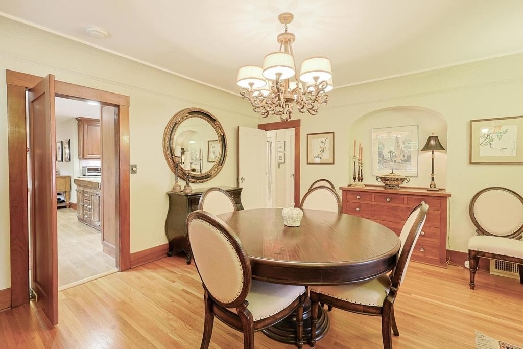 1027 Encino - Photo 6
