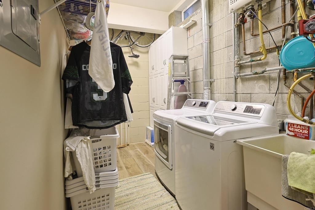 576 E - Photo 23
