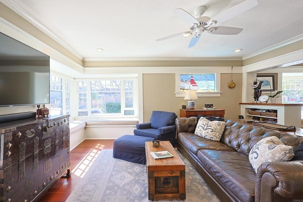 576 E - Photo 3