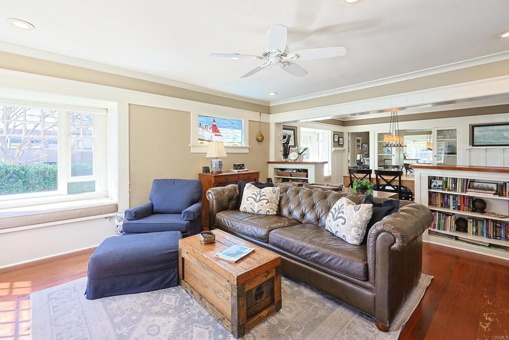 576 E - Photo 2